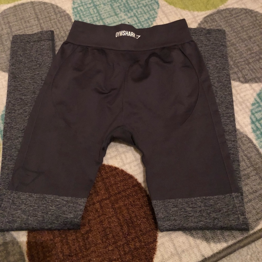 Gym shark two toned leggings
